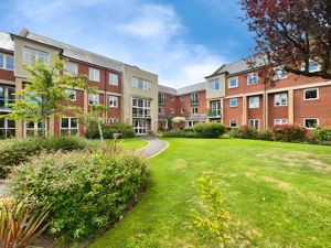 Photo 5- click for photo gallery